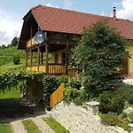 Vivid Hillside With Hot-tub And Sauna - Two Bedroom