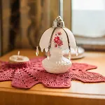 בית נופש Vivid Hillside With Hot-tub And Sauna - Two Bedroom