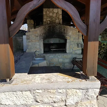 Vivid Hillside With Hot-tub And Sauna - Two Bedroom * Sevnica