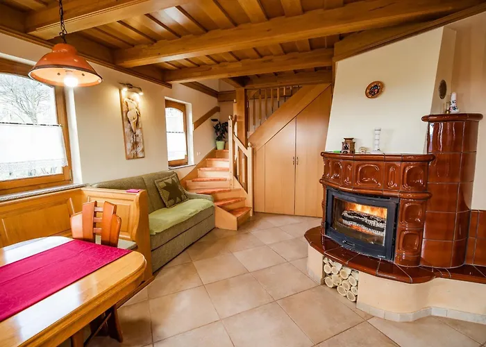 Vivid Hillside With Hot-tub And Sauna - Two Bedroom