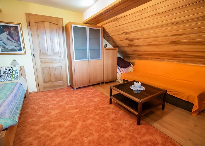 Vikendica Vivid Hillside With Hot-tub And Sauna - Two Bedroom *