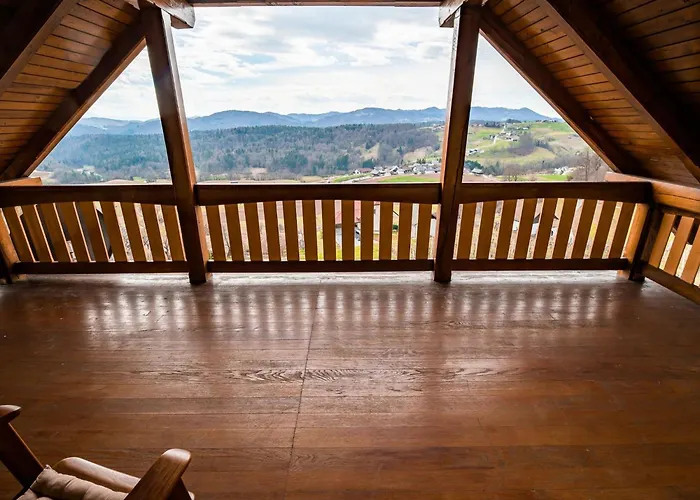 Vikendica Vivid Hillside With Hot-tub And Sauna - Two Bedroom Sevnica