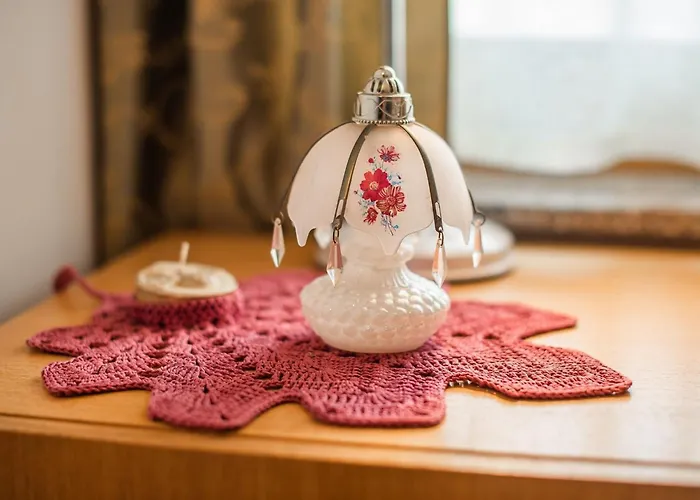 Vikendica Vivid Hillside With Hot-tub And Sauna - Two Bedroom