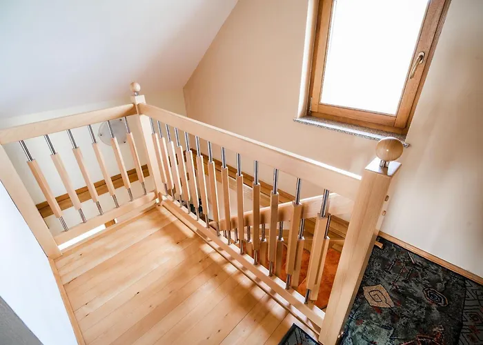 בית נופש Vivid Hillside With Hot-tub And Sauna - Two Bedroom *